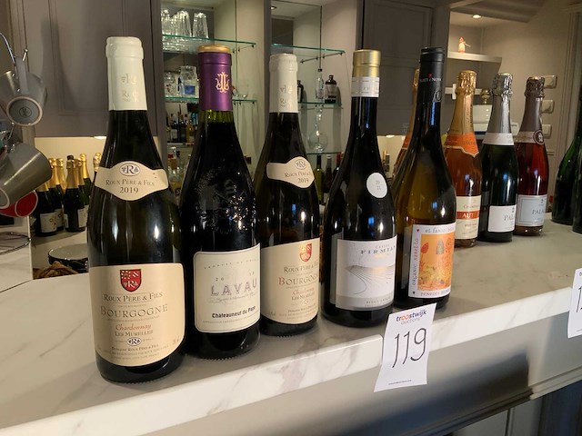 Diverse soorten wijn - afbeelding 2 van  2