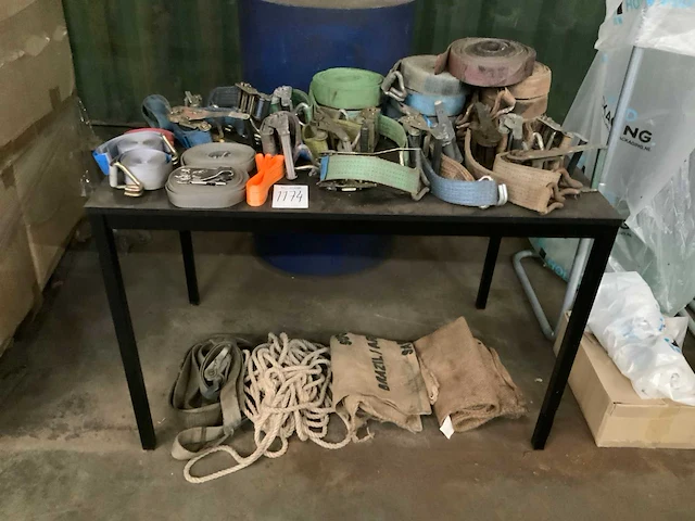 Diverse spanbanden en hijsmateriaal - afbeelding 2 van  3