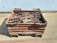 Diverse spanschroeven - afbeelding 1 van  4