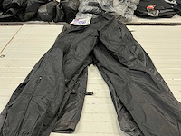 Diverse spear, mqp, orina regen motorbroek (14x) - afbeelding 1 van  16