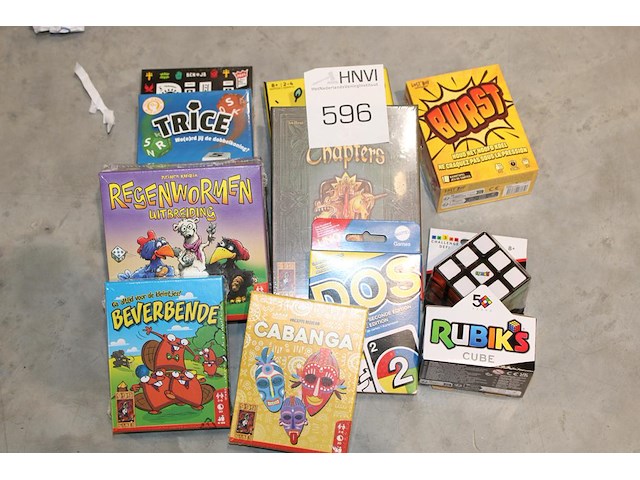 Diverse spellen, w.o. beverbende, regenwormen, cabanga etc., totaal 10 stuks - afbeelding 1 van  2