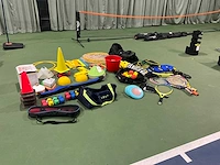 Diverse sport attributen - afbeelding 1 van  7
