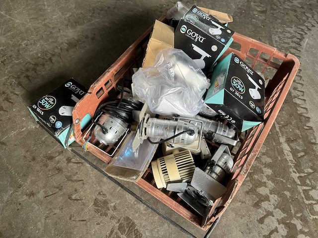 Diverse spots - afbeelding 2 van  2