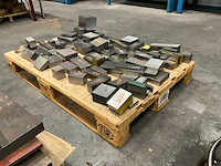 Diverse staal restanten - afbeelding 4 van  4