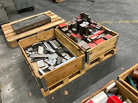 Diverse staal restanten - afbeelding 3 van  6