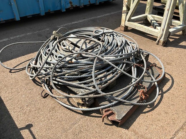 Diverse staalkabel - afbeelding 2 van  2