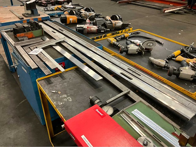 Diverse stalen rei / winkelhaken - afbeelding 4 van  6