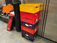 Diverse stapelbakken (7x) - afbeelding 1 van  1
