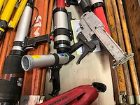 Diverse statieven en kitspuiten - afbeelding 4 van  6