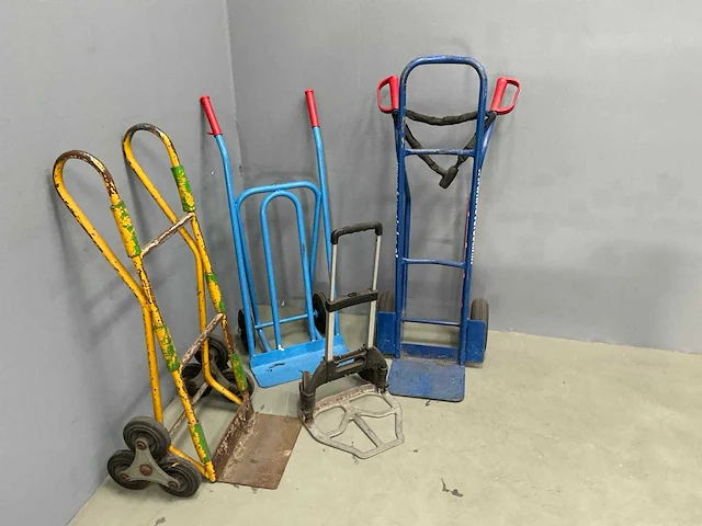 Diverse steekwagens (4x) - afbeelding 4 van  7