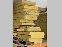Diverse steenwol isolatiematerialen. 10 x 60/200/12 en 6 x 60/170/8 en rest stukken - afbeelding 1 van  3