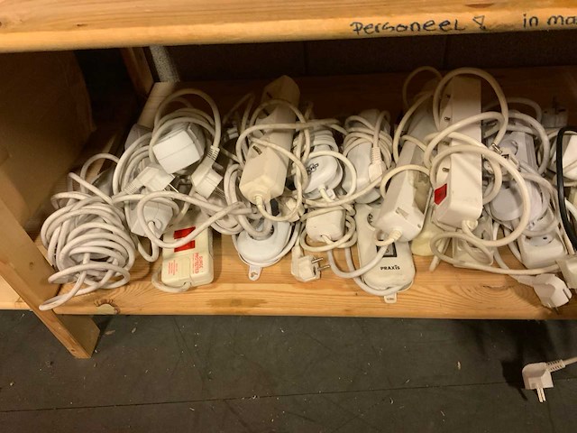 Diverse stekkerdozen (23x) - afbeelding 2 van  3