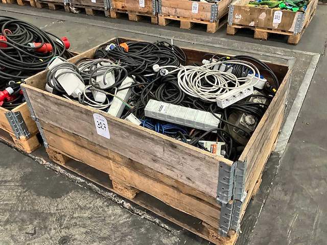 Diverse stekkerdozen - afbeelding 2 van  5