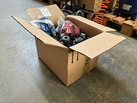 Diverse stekkers - afbeelding 1 van  5