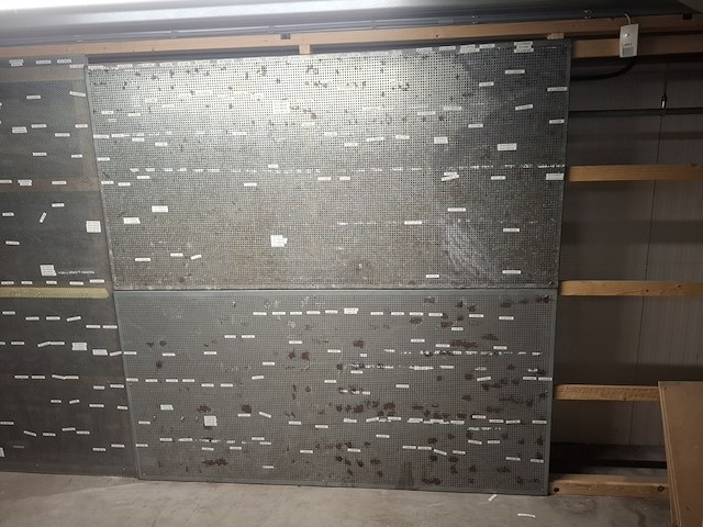 Diverse stelling en metalen wandborden - afbeelding 9 van  11