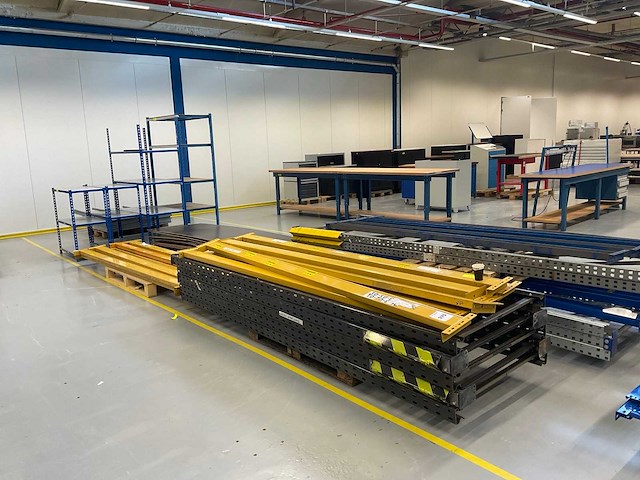 Diverse stellingen - afbeelding 1 van  7