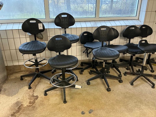 Diverse stoelen (10x) - afbeelding 2 van  3