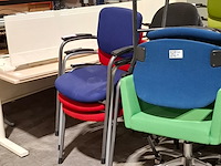 Diverse stoelen, o.a. ahrend - afbeelding 3 van  11