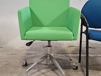 Diverse stoelen, o.a. ahrend - afbeelding 4 van  11