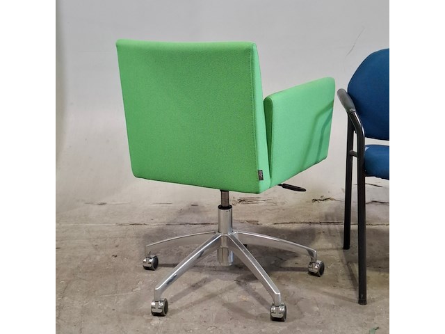 Diverse stoelen, o.a. ahrend - afbeelding 5 van  11