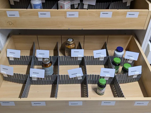 Diverse supplementen, o.a. mattison, solgar, nature's way - afbeelding 6 van  12