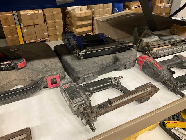 Diverse tackers (10x) - afbeelding 4 van  6