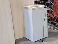 Diverse tafels en bureaus - afbeelding 4 van  9