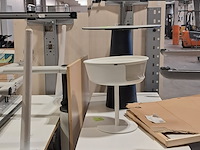 Diverse tafels en bureaus - afbeelding 7 van  9