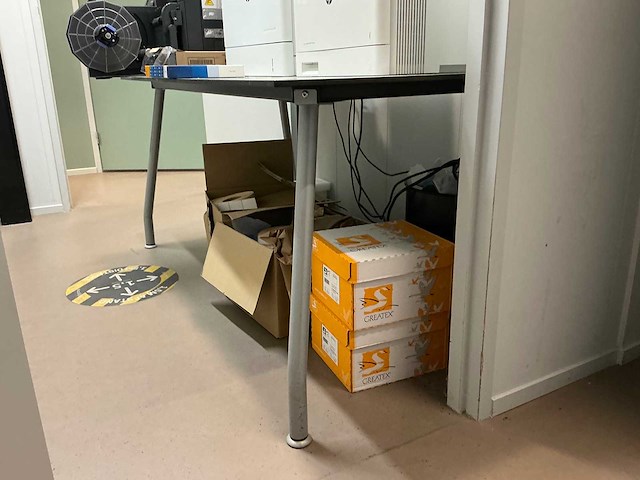 Diverse tafels - afbeelding 2 van  2