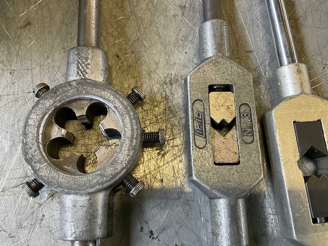 Diverse tappen en sijplaten - afbeelding 6 van  8