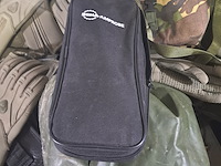 Diverse tassen, foudraals en handschoenen - afbeelding 5 van  8