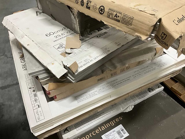 Diverse tegels - afbeelding 4 van  6