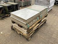 Diverse tegels - afbeelding 1 van  4