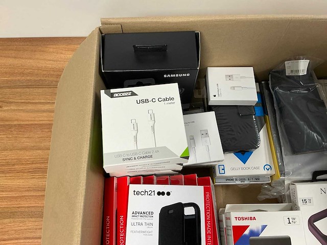 Diverse telefoon accessoires - afbeelding 6 van  7