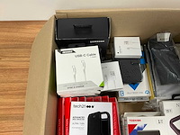 Diverse telefoon accessoires - afbeelding 6 van  7