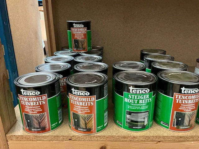 Diverse tenco beits en hammerite lakken - afbeelding 2 van  8