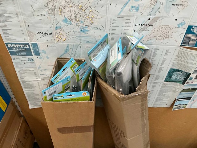 Diverse tentstokken - afbeelding 2 van  7