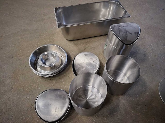 Diverse terras materialen - afbeelding 1 van  2