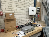 Diverse testapparatuur en toebehoren