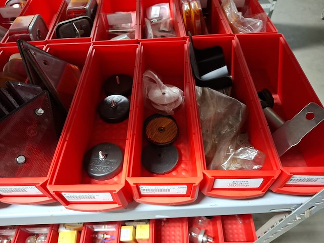 Diverse toebehoren t.b.v. verlichting - afbeelding 7 van  21