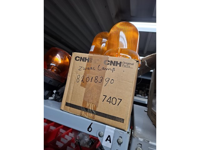 Diverse toebehoren t.b.v. verlichting - afbeelding 16 van  21