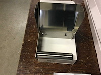 Diverse toilet en douche garnituren - afbeelding 3 van  6