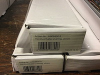 Diverse toilet en douche garnituren - afbeelding 5 van  6