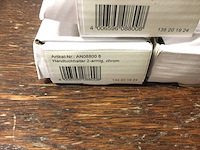 Diverse toilet en douche garnituren - afbeelding 3 van  3