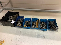 Diverse tooling en gereedschap - afbeelding 1 van  5