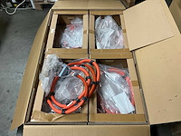 Diverse toyota hv kabels met connectoren - afbeelding 5 van  5