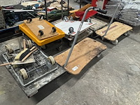 Diverse transportkarren - afbeelding 1 van  4