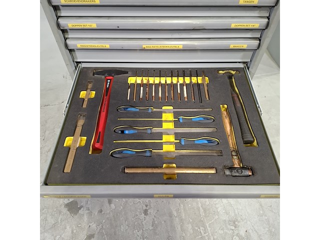 Diverse transportkisten en koffers, o.a peli - afbeelding 5 van  18