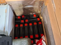 Diverse transportkisten en koffers - afbeelding 5 van  9