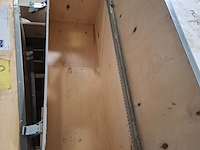 Diverse transportkisten - afbeelding 3 van  4